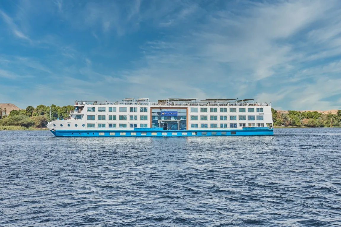 Exterior view of the Blue Shadow III Nile Cruise Nile cruise ship